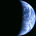 KAGUYA foto van Aarde