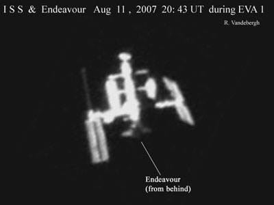Opname ISS en Endeavour boven Nederland