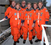 Team STS-115 bij Shuttle