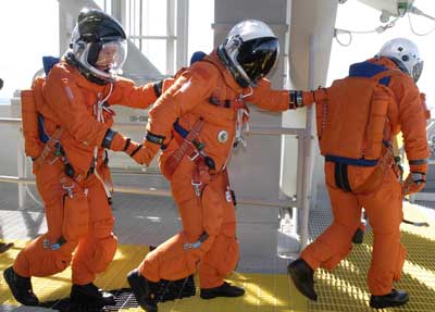 STS-126 training