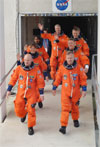 Team STS-121 (credits:NASA.gov)